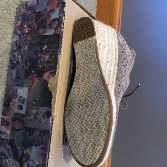 Tons taupe suede espadrille - Picture 4 of 6